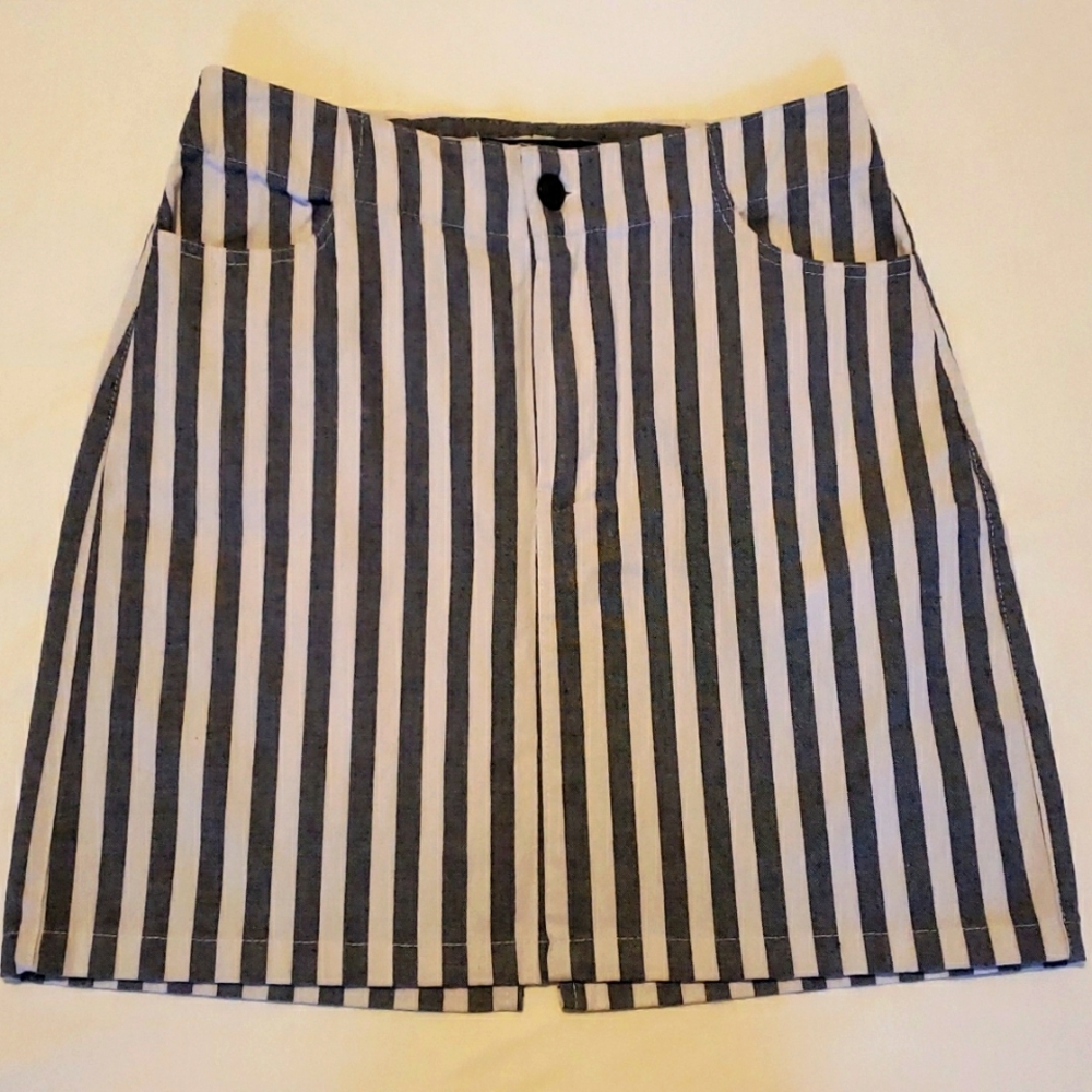 Blue striped Brandy Melville skirt, XS